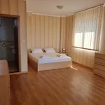 別荘 морски бряг