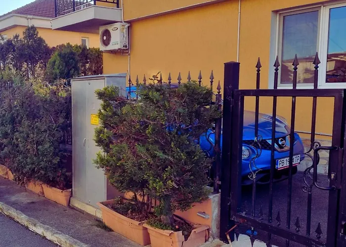 Nyaraló морски бряг *